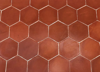 Comment nettoyer et entretenir des tomettes en terre cuite ?